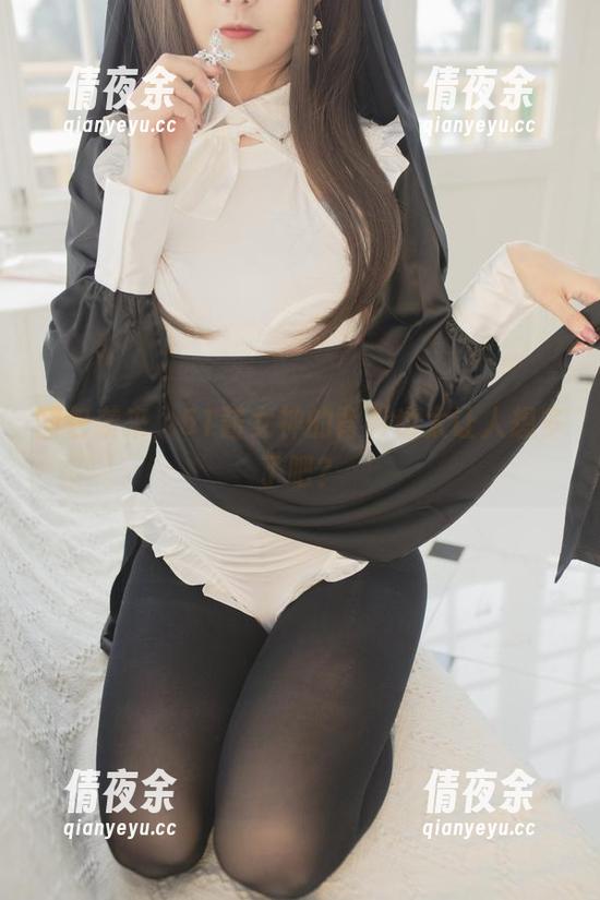 图包袭来，51酱女神的背影也太让人想多了吧？