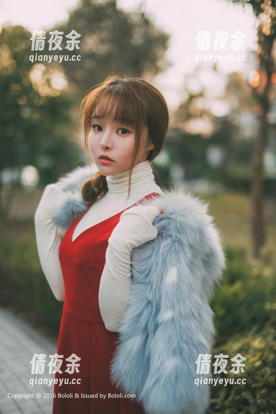 BoLoli菠萝社 - 给我一组柳侑绮的写真资源，我可能就会一直沉迷下去……