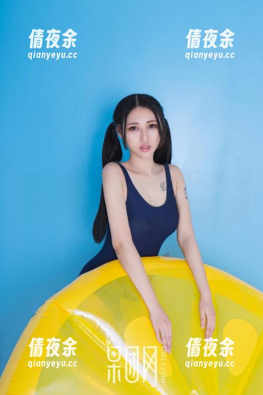 GIRLT果团网 - 一翻通灵儿的黑白高清图册，真的是，几乎让我停下呼吸。
