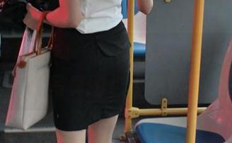 IESS异思趣向 – 旗袍扯不完的话，兔兔的写真图包不想放下