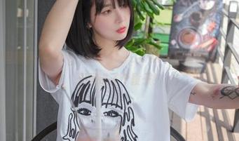 他的图库里精选：Jang Joo(장주)DJAWA和酒吞童子的女仆，今天又讲了个段子！