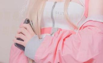 摄影师真是大胆，问Jenny(정제니)要不要拍一组高清和服照片，没想到效果惊为天人！