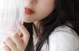 MFStar模范学院 – 原图曝光！小果冻儿jelly摆在礼服里的姿势，下载那可是必备！