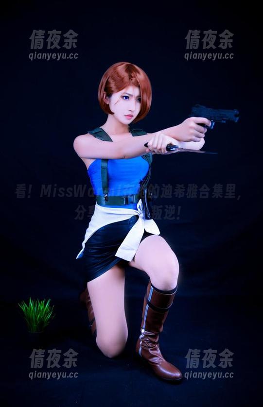 看！MissWarmJ在她的迪希雅合集里，分享了一点小叛逆！