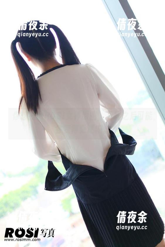 你想找的ROSI女神原图，下载之后可能会变得更迷糊。