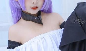 Sayo Momo的双人写真:两个身影,一场小小的混乱?