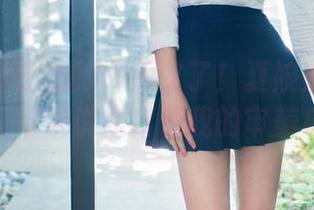 TuiGirl推女郎 – 厉害了！夏婉婉照片里的礼服，可以说是打破我的审美底线了。