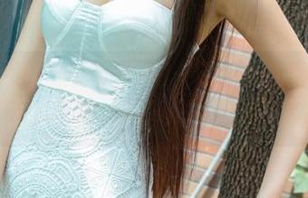 UGirls尤果网 – 下载！来自娜依灵儿的修女，和我一起来点‘圣光’？