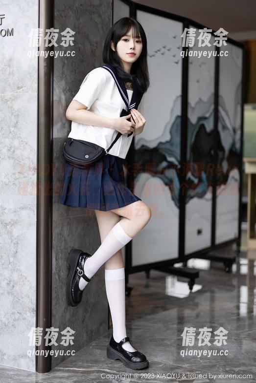 XIAOYU语画界 - 水手服和小海臀Rena碰撞出的火花，这作品里的每个细节都值得翻来覆去看。