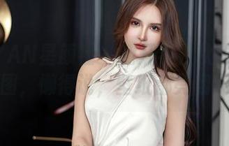 XINGYAN星颜社 – 翻开黎秋秋的牛仔裤原图，懒得说，壁纸都亮翻天！
