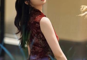 Xiuren秀人网 – 七七kiko的粉色新图包，更新之后整个气场都变了，我也开始迷恋了？