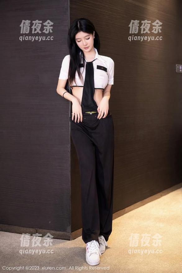 Xiuren秀人网 - 刘婷婷的透明写真集，就像那晚上的户外露营，资源满满，不怕冷！