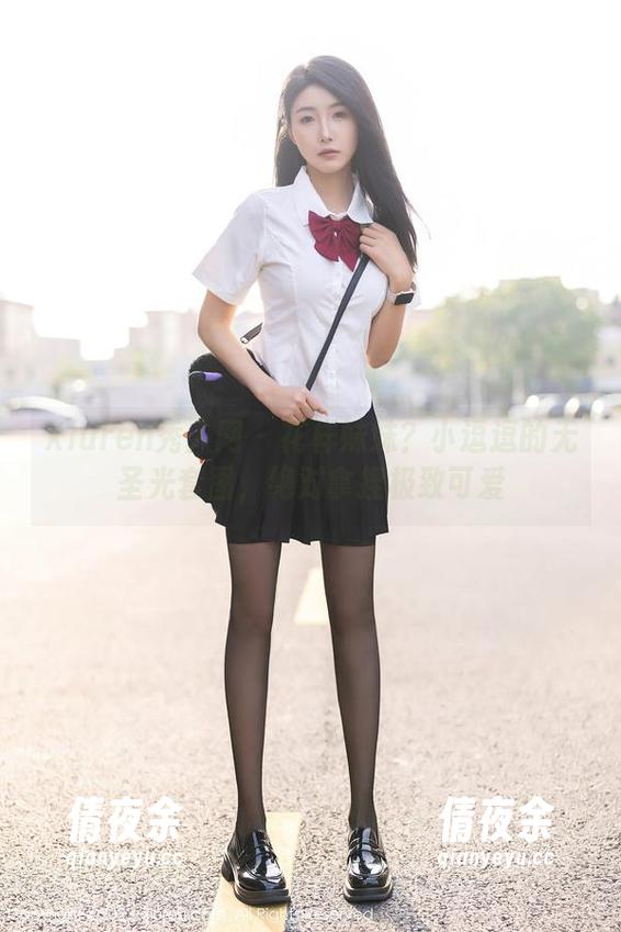 Xiuren秀人网 - 花样妹妹？小逗逗的无圣光套图，绝对拿捏极致可爱