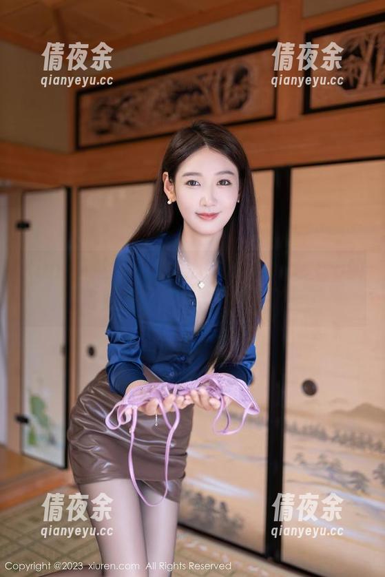 Xiuren秀人网 - 小心，梦娜Vanessa的裸足写真一旦下载，心都要飞走了。