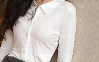 Xiuren秀人网 – 勾勒珍妮花的泳池清风：这些细节像在肆意“晃荡”，没见过的原图在这里！