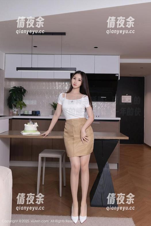 Xiuren秀人网 - 翻转与呼吸：萌白酱的瑜伽写真，这张真的能顶得上我一年的快乐吧！