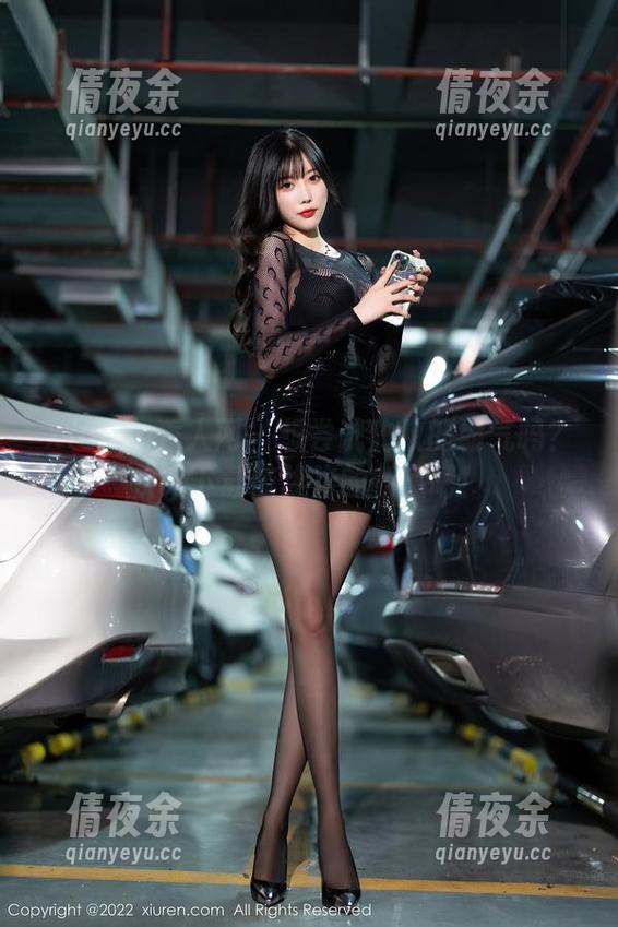 Xiuren秀人网 - 想尝试豹纹的霸气吗？快来下载陈柒柒的新品吧！