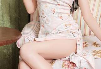 YouMi尤蜜荟 – 小热巴在和服中化身优雅女神，在线带你领略写真中的微妙变化。