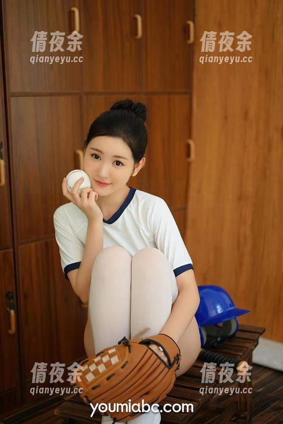 YouMi尤蜜荟 - 关于李承美的最新作品集：女王的规则，有时候不甘寂寞的炫耀，也很迷人。