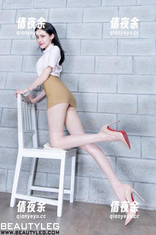 beautyleg - 每一像素都在线，Avy黑丝图片真心赞！