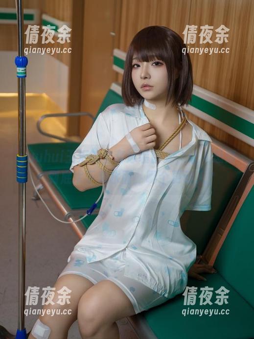 yuuhui玉汇 yuuhui玉汇的全套泳装图集,让人思索:到底水下和水面,哪个更动人?