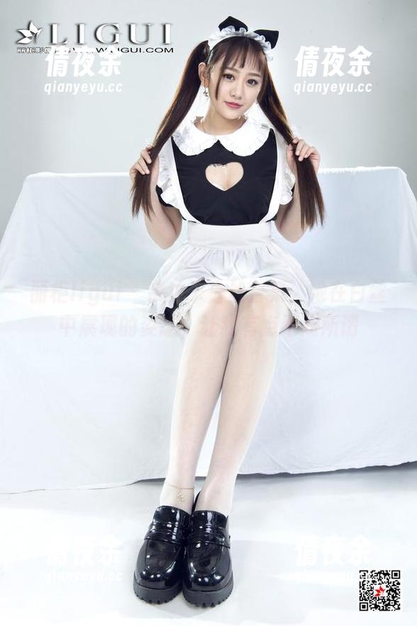 丽柜ligui - 奈沐子白丝合集：她在白丝中展现的姿态，让我有点不知所谓