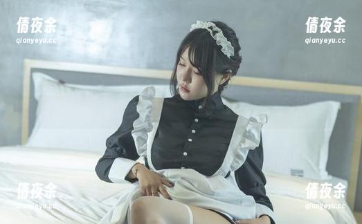 今汐以少女身份出没，整本写真集在某些角落中流露出些许轻盈？