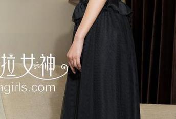 克拉女神 – 看！最新江琴在睡衣中的每个倩影，图片组成了无声的日常。