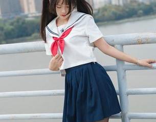 美图来啦！兔玩映画阳光下的死库水，让我们光芒万丈地聊聊！