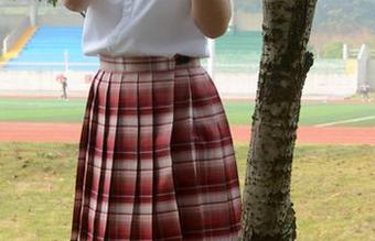 初夏女神 – 麻烦大了！双双你要选边站吗？丸子vs小玉写真印记
