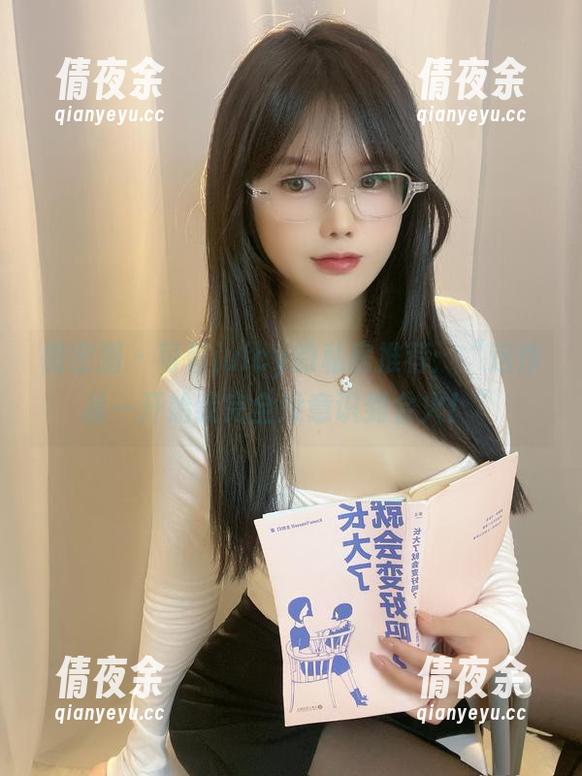 微密圈 - 可馨juicy的私房推荐：“这作品一开始我完全没意识到会火！”