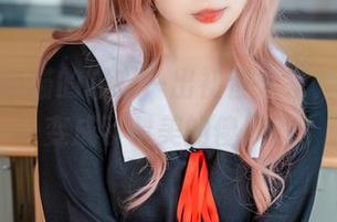 为什么喵喵的喵吖一出初音未来，大家都变成了赞美的傻瓜？