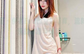 嗲囡囡 – 伊蓓Eva的空姐写真，流转于云端的诗意与俏皮。