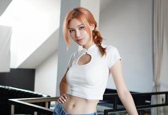 嗲囡囡 – 施忆佳KITTY的私房比基尼图集，简直是‘穿得好舒服’的代名词！