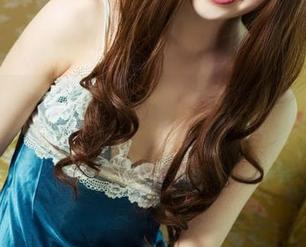头条女神 – JennyR的和风诱惑，下载一份就能白嫖美好！