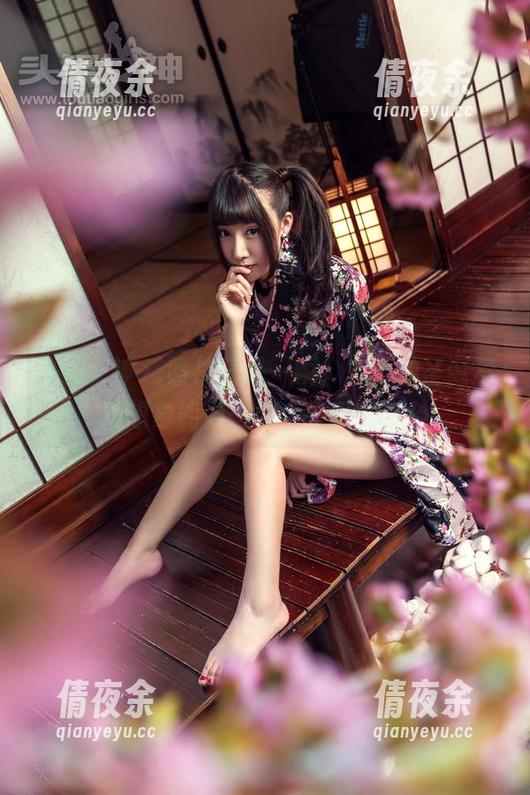 头条女神 - 照片只是一瞬，玄子的圣诞写真想象能做一整个冬季的梦！