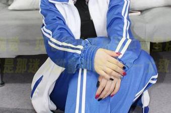 小众视觉 – 珂老师的可爱写真如蛋糕，原图就是那迷人甜蜜的装饰——太致命！
