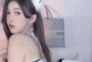 师生剧情不再严肃，小小奶瓶儿美图分享画风大变！