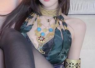 恐怖与可爱兼备：小小奶瓶儿的万圣节私房图片新风潮