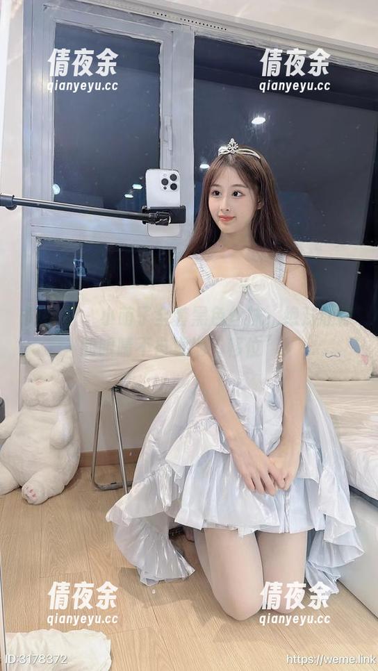 微密圈 - 小萌子全套黑色丝袜，绝对让你的眼睛不自觉地“移位”！