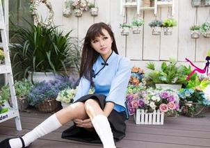 尤果网 – 淡定，夏倪可ella的兔女郎私拍，竟让我想起了小学时代的舞会，有点怀旧又有点羞涩。