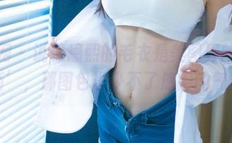 尤果网 – 说韩恩熙的毛衣是美图界的‘小清新’，那图包也少不了悠闲的气息！