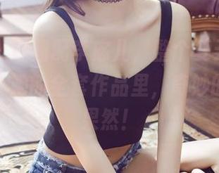 尤物馆 – 短裙配李宓儿，整个夏天的清新都藏在了她的全套作品里，奇妙的时光，果然！