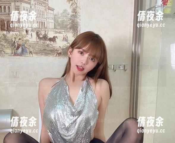 微密圈 - 张思允玩转三亚内衣照，看图片里的‘资源’滋味