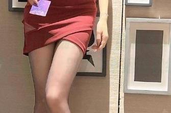 微密圈 – 交接时刻来临，徐莉芝Booty的高清写真集，别被花草遮住视线！