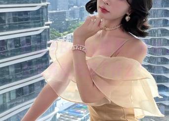 微密圈 – 徐莉芝Booty图集：反转之间，女君竟然交接了什么？