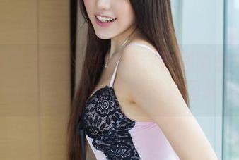 推女神 – 想要洗澡的感觉？那就快来下载施忆佳Kitty酱的浴室图片！