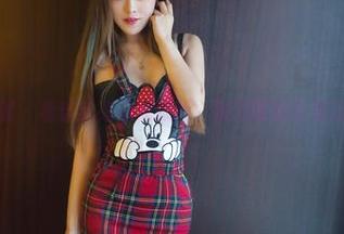 推女郎 – 看连欣高清女孩图，那双眼睛会说话吗？