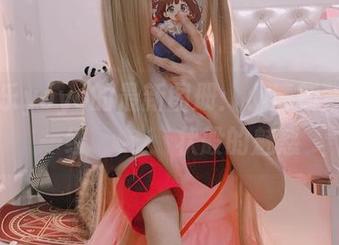 摇摇乐yoyo的最新图册：小清新背后那一缕زاジي状般的魅惑