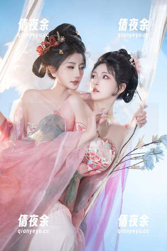 说好的清爽风，星澜是澜澜叫澜妹呀的汤屋女仆自拍原图倒是多了几分温柔，太好看了吧？